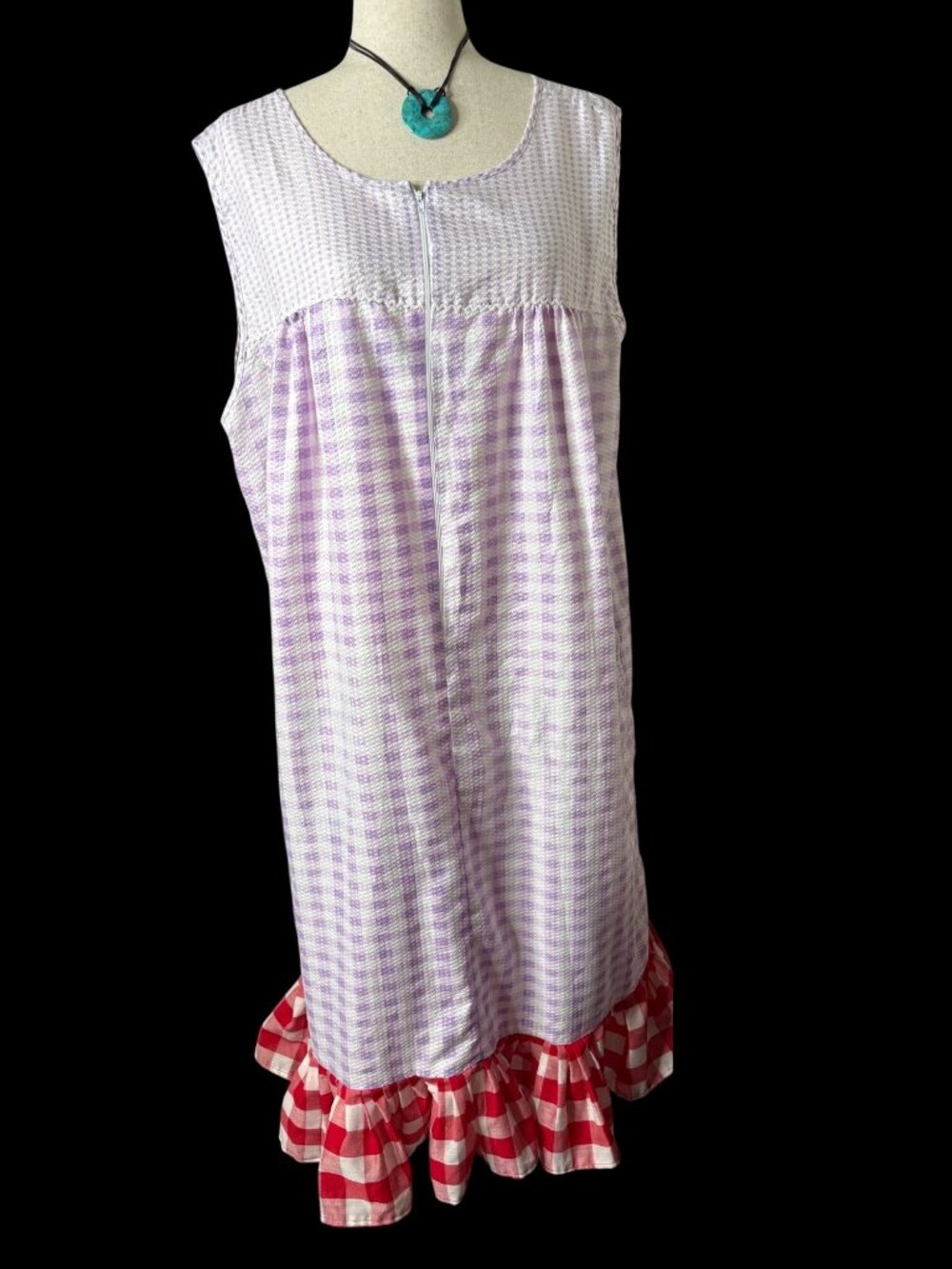 Vtg Hoti Fashion Purple Gingham Seersucker Muumuu House coat Ruffle Hem Lg read